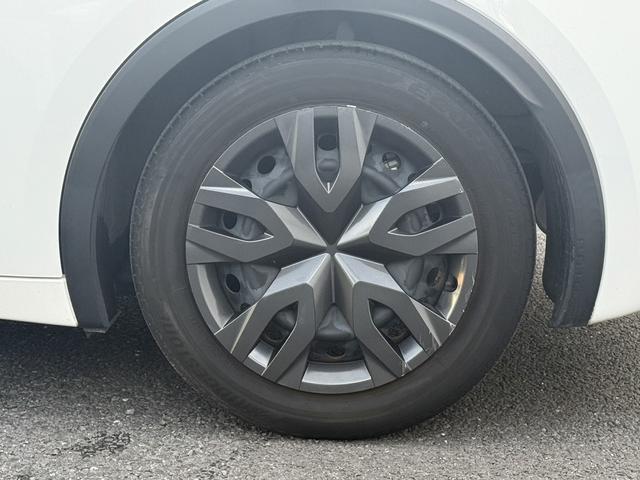 プリウス X 純正9インチナビ フルセグ バックカメラ 衝突軽減ブレーキ アダクティブクルーズコントロール レーンキープアシスト ETC レーンアシスト クリアランスソナー オートマチックハイビーム 100V電源(14枚目)