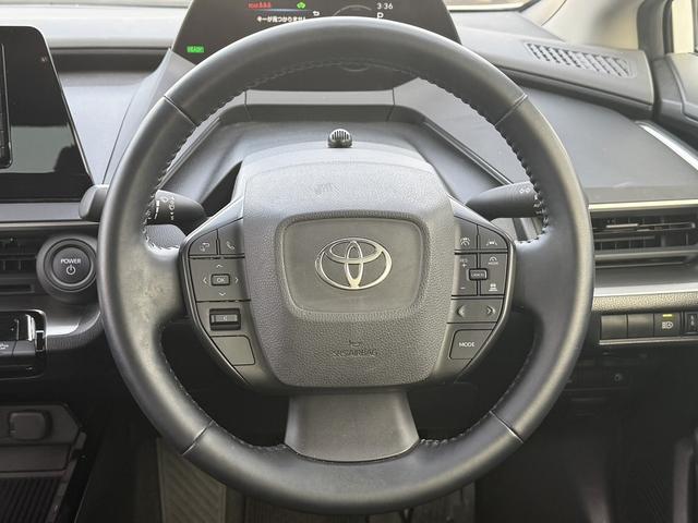 プリウス X 純正9インチナビ フルセグ バックカメラ 衝突軽減ブレーキ アダクティブクルーズコントロール レーンキープアシスト ETC レーンアシスト クリアランスソナー オートマチックハイビーム 100V電源(18枚目)