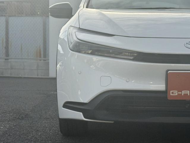 プリウス X 純正9インチナビ フルセグ バックカメラ 衝突軽減ブレーキ アダクティブクルーズコントロール レーンキープアシスト ETC レーンアシスト クリアランスソナー オートマチックハイビーム 100V電源(27枚目)