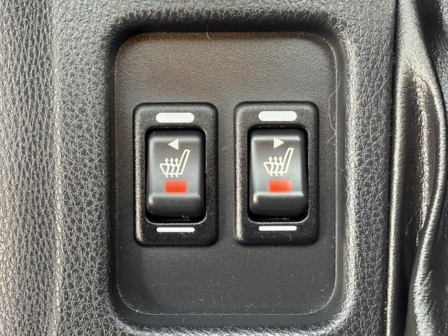 BRZ STI スポーツ 禁煙車 ワンオーナー 6速MT 社外ナビ ワンセグ バックカメラ オートクルーズコントロール ボルドー革アルカンターラコンビシート STIマフラー BREMBO 純正18インチAW シートヒーター(7枚目)