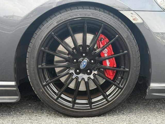 BRZ STI スポーツ 禁煙車 ワンオーナー 6速MT 社外ナビ ワンセグ バックカメラ オートクルーズコントロール ボルドー革アルカンターラコンビシート STIマフラー BREMBO 純正18インチAW シートヒーター(24枚目)