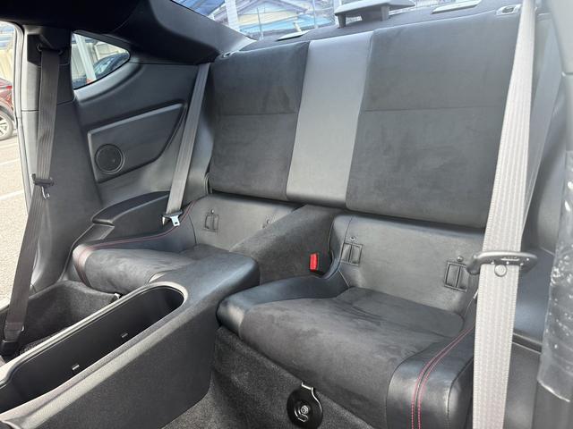 BRZ STI スポーツ 禁煙車 ワンオーナー 6速MT 社外ナビ ワンセグ バックカメラ オートクルーズコントロール ボルドー革アルカンターラコンビシート STIマフラー BREMBO 純正18インチAW シートヒーター(35枚目)