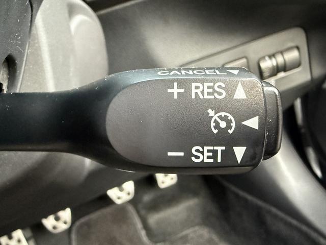 BRZ STI スポーツ 禁煙車 ワンオーナー 6速MT 社外ナビ ワンセグ バックカメラ オートクルーズコントロール ボルドー革アルカンターラコンビシート STIマフラー BREMBO 純正18インチAW シートヒーター(42枚目)