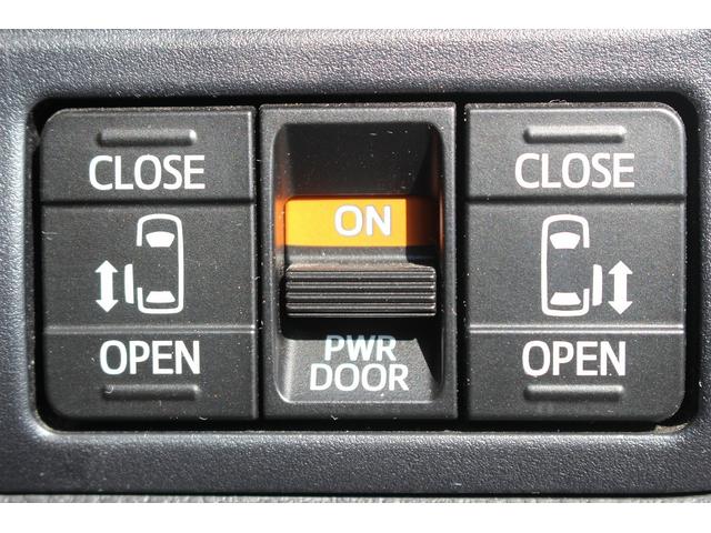 ノア ハイブリッドSi ダブルバイビーII 禁煙車 両側電動スライドドア 純正ナビ フルセグ シートヒーター オートクルーズ 衝突軽減ブレーキ LEDヘッドライト ETC ハーフレザー オートマチックハイビーム レーンディバーチヤーアラート(6枚目)