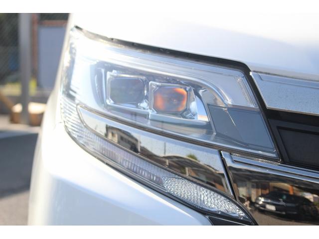 ノア ハイブリッドSi ダブルバイビーII 禁煙車 両側電動スライドドア 純正ナビ フルセグ シートヒーター オートクルーズ 衝突軽減ブレーキ LEDヘッドライト ETC ハーフレザー オートマチックハイビーム レーンディバーチヤーアラート(12枚目)