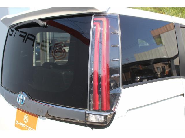 ノア ハイブリッドSi ダブルバイビーII 禁煙車 両側電動スライドドア 純正ナビ フルセグ シートヒーター オートクルーズ 衝突軽減ブレーキ LEDヘッドライト ETC ハーフレザー オートマチックハイビーム レーンディバーチヤーアラート(13枚目)