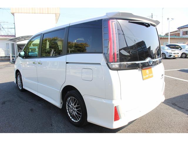 ノア ハイブリッドSi ダブルバイビーII 禁煙車 両側電動スライドドア 純正ナビ フルセグ シートヒーター オートクルーズ 衝突軽減ブレーキ LEDヘッドライト ETC ハーフレザー オートマチックハイビーム レーンディバーチヤーアラート(24枚目)