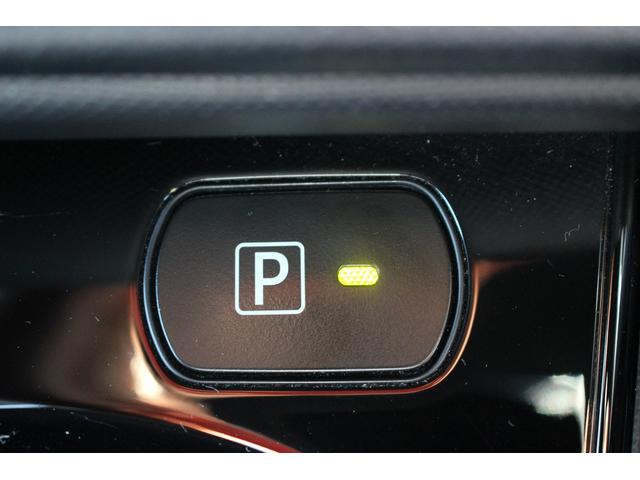 ノア ハイブリッドSi ダブルバイビーII 禁煙車 両側電動スライドドア 純正ナビ フルセグ シートヒーター オートクルーズ 衝突軽減ブレーキ LEDヘッドライト ETC ハーフレザー オートマチックハイビーム レーンディバーチヤーアラート(66枚目)