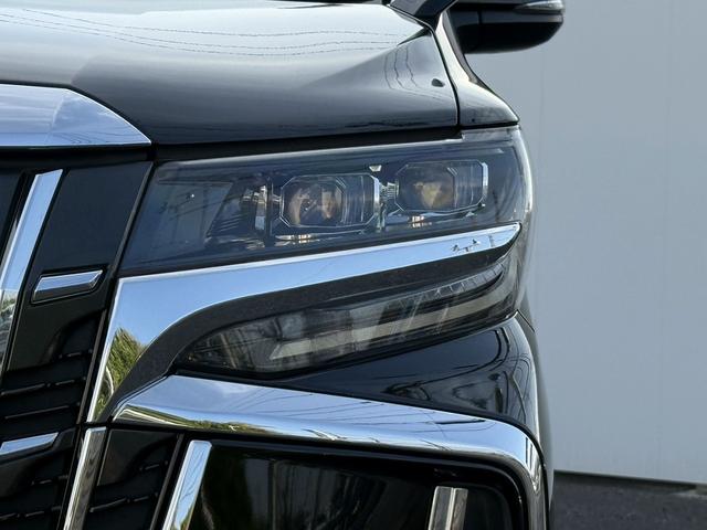 アルファード ２．５Ｓ　後期型　禁煙車　メーカー１３．２インチ後席モニター　純正９インチナビ　フルセグ　Ｂカメラ　両側電動スライドドア　ＥＴＣ　デジタルインナーミラー　トヨタセーフティセンス　アダプティブクルーズコントロール（28枚目）