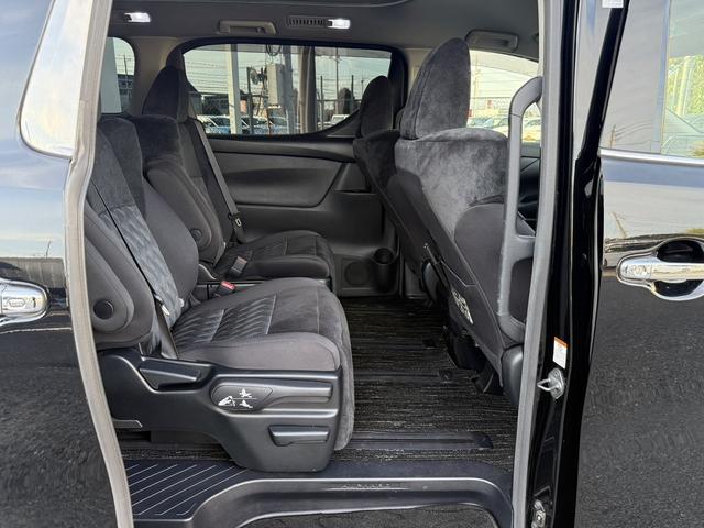 アルファード ２．５Ｓ　後期型　禁煙車　メーカー１３．２インチ後席モニター　純正９インチナビ　フルセグ　Ｂカメラ　両側電動スライドドア　ＥＴＣ　デジタルインナーミラー　トヨタセーフティセンス　アダプティブクルーズコントロール（42枚目）