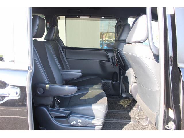 ノア Si ダブルバイビーIII 禁煙車 メーカー13.2型後席モニター フルセグ バックカメラ 両側電動スライドドア 衝突軽減ブレーキ ETC2.0 Bluetooth レーンキープアシスト クリアランスソナー ハーフレザーシート(44枚目)