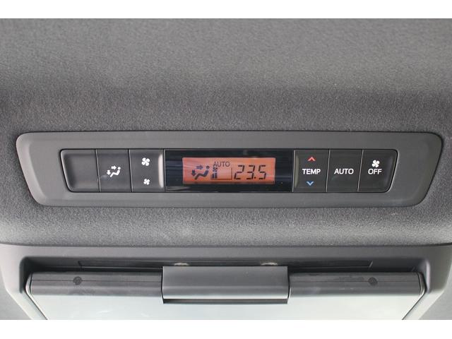 ノア Si ダブルバイビーIII 禁煙車 メーカー13.2型後席モニター フルセグ バックカメラ 両側電動スライドドア 衝突軽減ブレーキ ETC2.0 Bluetooth レーンキープアシスト クリアランスソナー ハーフレザーシート(50枚目)