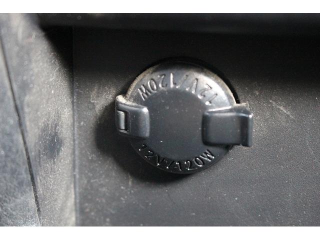 ノア Si ダブルバイビーIII 禁煙車 メーカー13.2型後席モニター フルセグ バックカメラ 両側電動スライドドア 衝突軽減ブレーキ ETC2.0 Bluetooth レーンキープアシスト クリアランスソナー ハーフレザーシート(68枚目)