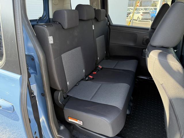 シエンタ ハイブリッドG 禁煙車 純正8型ディスプレイオーディオ バックカメラ トヨタセーフティセンス 両側電動スライド 衝突軽減ブレーキブラインドスポットモニター アダプティブクルーズコントロール パーキングサポートブレーキ(17枚目)