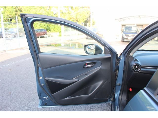 デミオ XD 禁煙車 純正マツダコネクトナビ バックモニター アイドリングストップ ETC フルセグTV 純正15インチアルミホイール 6MT USB接続可 Bluetooth接続有 LEDヘッドライト(38枚目)