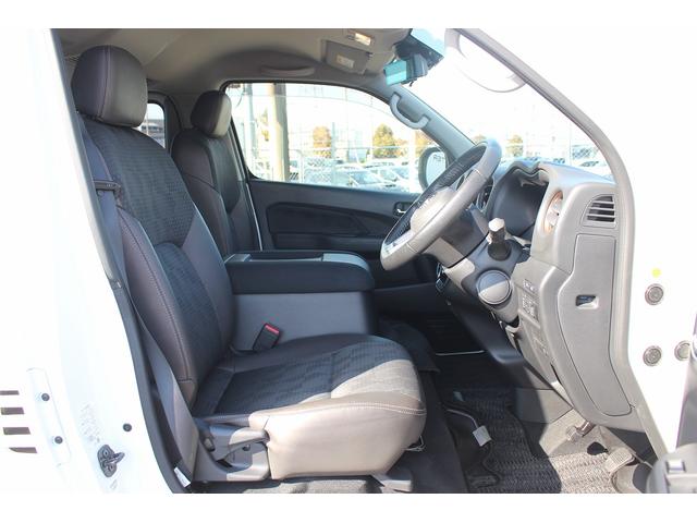 NV350キャラバンバン 禁煙車 ハーフレザーシート Wエアコン コーナーセンサー 運転支援 片側電動スライド インテリジェントルームミラー 横滑り防止システム 電動格納ミラー 盗難防止システム 衝突軽減ブレーキシステム(31枚目)