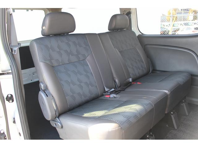 NV350キャラバンバン 禁煙車 ハーフレザーシート Wエアコン コーナーセンサー 運転支援 片側電動スライド インテリジェントルームミラー 横滑り防止システム 電動格納ミラー 盗難防止システム 衝突軽減ブレーキシステム(34枚目)