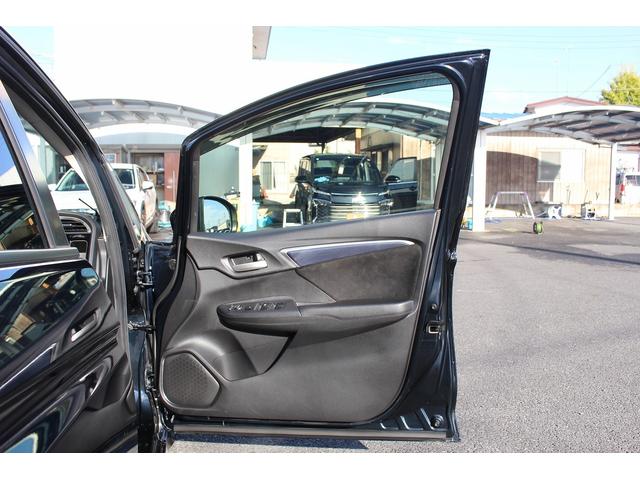 同業者様への販売はお断りさせていただきます。　車検無し車両の場合は、車検を取得したお支払い総額で表示しております。