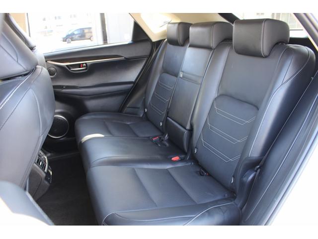 NX NX300h バージョンL 後期型 禁煙車 メーカー10インチナビ フルセグ バックカメラ フルエアロ オプション18インチAW 黒革シート パワーシート シートエアコン シートヒーター 3眼LEDヘッドライト ETC(43枚目)