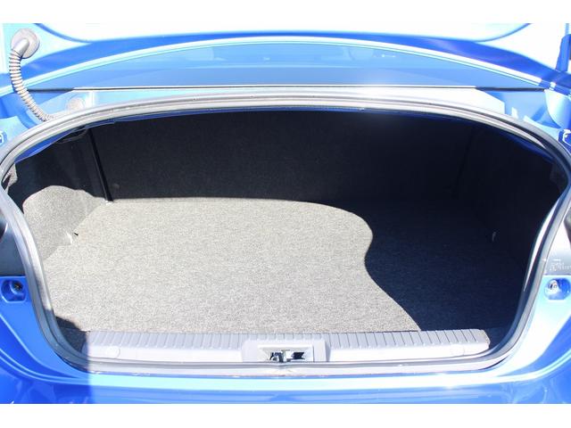 BRZ S 令和2年登録 禁煙車 6速MT メーカーオプションリアスポイラー TEIN車高調 フルセグTV バックカメラ ETC2.0 純正17インチアルミホイール LEDヘッドフォグ クルーズコントロール(18枚目)