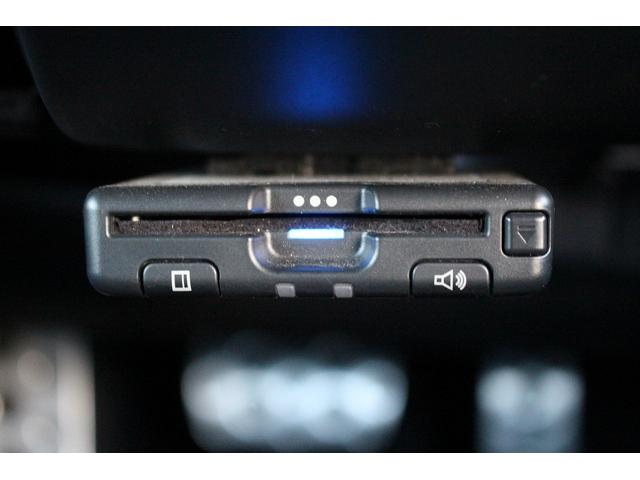 XV 2.0e-S アイサイト 後期型 禁煙車 社外8インチナビ フルセグ バックカメラ パワーシート ハーフレザー アイサイトVer3 ETC アダプティブクルーズコントロール 純正18インチアルミホイール LEDヘッドライト(6枚目)