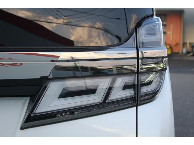 ヴェルファイア 2.5Z Gエディション 10インチ純正ナビ フルセグ バックカメラ 両側電動スライド 衝突軽減 黒革シート シート&ステアリングヒーター ベンチレーション フリップダウンモニター レーダークルーズ 電動リアゲート ETC(12枚目)