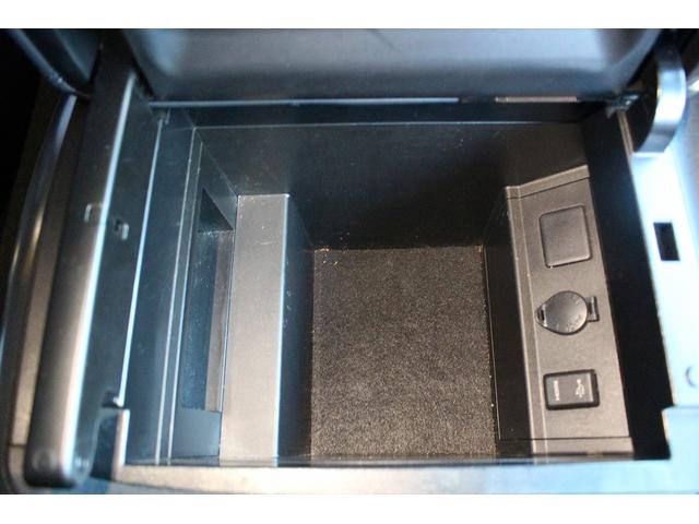 ヴェルファイア 2.5Z Gエディション 10インチ純正ナビ フルセグ バックカメラ 両側電動スライド 衝突軽減 黒革シート シート&ステアリングヒーター ベンチレーション フリップダウンモニター レーダークルーズ 電動リアゲート ETC(64枚目)