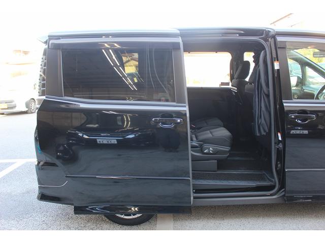 ヴォクシー ハイブリッドZS 後期型 禁煙車 純正10インチナビ フルセグ TRDフルエアロ バックモニター 両側電動スライド シートヒーター ビルトインETC 衝突軽減ブレーキ オートクルーズコントロール 純正AW(33枚目)