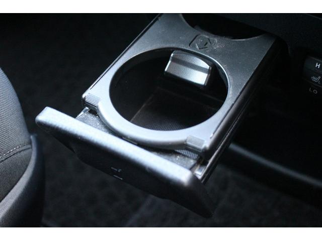 ヴォクシー ハイブリッドZS 後期型 禁煙車 純正10インチナビ フルセグ TRDフルエアロ バックモニター 両側電動スライド シートヒーター ビルトインETC 衝突軽減ブレーキ オートクルーズコントロール 純正AW(64枚目)