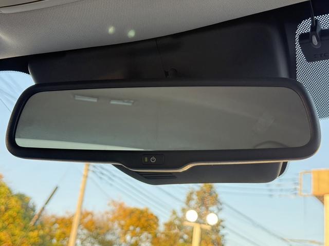 アテンザセダン ２５Ｓ　Ｌパッケージ　禁煙車　白革シート　ＢＯＳＥサウンド　純正７インチナビ　フルセグ　バックカメラ　クルーズコントロール　ヘッドアップディスプレイ　シートヒーター　パワーシート　ＥＴＣ　アイドリングストップ（63枚目）