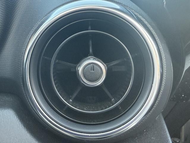 同業者様への販売はお断りさせていただきます。　車検無し車両の場合は、車検を取得したお支払い総額で表示しております。