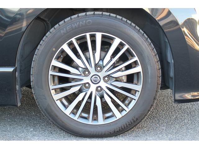 エルグランド ２５０ハイウェイスターＳ　社外ナビ　Ｂｌｕｅｔｏｏｔｈ　バックカメラ　ハーフレザーシート　アダクティブクルーズコントロール　両側電動スライドドア　衝突軽減ブレーキサポート　ＥＴＣ　純正アルミホイール　盗難防止システム　ＬＥＤ（24枚目）