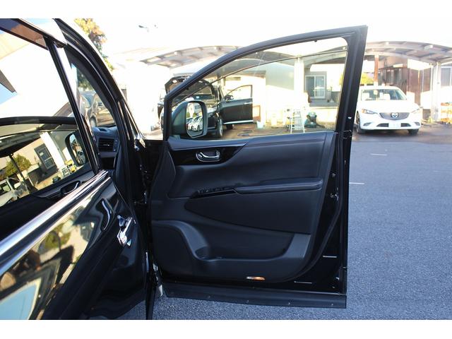 エルグランド ２５０ハイウェイスターＳ　社外ナビ　Ｂｌｕｅｔｏｏｔｈ　バックカメラ　ハーフレザーシート　アダクティブクルーズコントロール　両側電動スライドドア　衝突軽減ブレーキサポート　ＥＴＣ　純正アルミホイール　盗難防止システム　ＬＥＤ（28枚目）