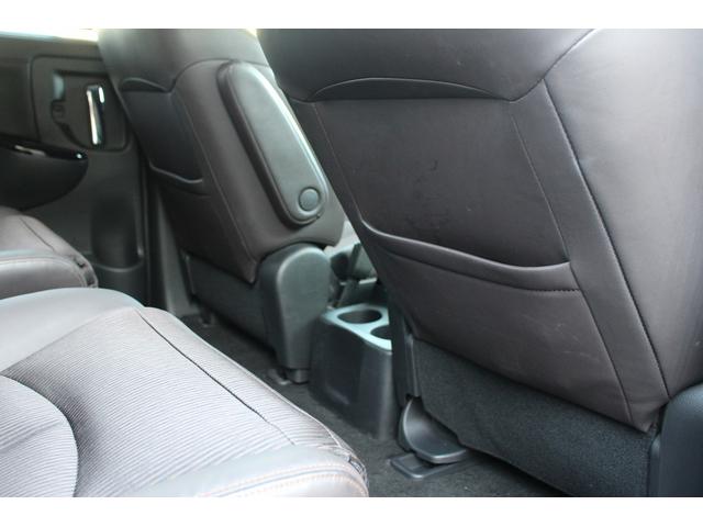 エルグランド ２５０ハイウェイスターＳ　社外ナビ　Ｂｌｕｅｔｏｏｔｈ　バックカメラ　ハーフレザーシート　アダクティブクルーズコントロール　両側電動スライドドア　衝突軽減ブレーキサポート　ＥＴＣ　純正アルミホイール　盗難防止システム　ＬＥＤ（50枚目）