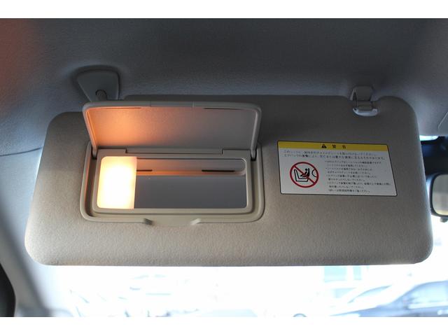 エルグランド ２５０ハイウェイスターＳ　社外ナビ　Ｂｌｕｅｔｏｏｔｈ　バックカメラ　ハーフレザーシート　アダクティブクルーズコントロール　両側電動スライドドア　衝突軽減ブレーキサポート　ＥＴＣ　純正アルミホイール　盗難防止システム　ＬＥＤ（69枚目）