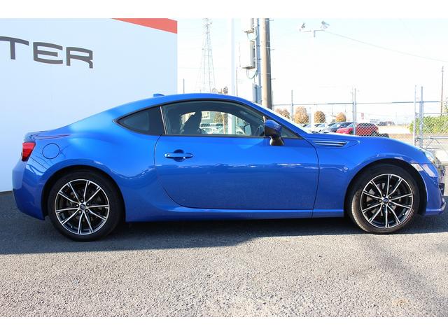 ＢＲＺ Ｓ　禁煙車　社外ナビ　フルセグ　オートクルーズコントロール　パドルシフト　ＥＴＣ　Ｂｌｕｅｔｏｏｔｈ　純正１７インチアルミホイール　オートライト　ＬＥＤヘッドライト　１２Ｖシガーソケット　ＤＶＤプレイヤー（10枚目）