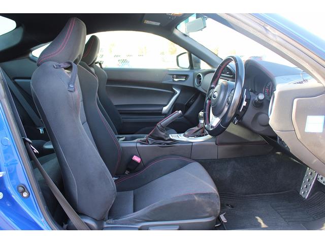 ＢＲＺ Ｓ　禁煙車　社外ナビ　フルセグ　オートクルーズコントロール　パドルシフト　ＥＴＣ　Ｂｌｕｅｔｏｏｔｈ　純正１７インチアルミホイール　オートライト　ＬＥＤヘッドライト　１２Ｖシガーソケット　ＤＶＤプレイヤー（33枚目）