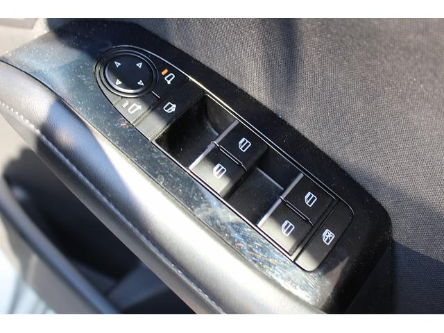 ＭＡＺＤＡ３ファストバック ２０Ｓプロアクティブ　ツーリングセレクション　禁煙車　メーカーオプション８型ナビ　フルセグ　アラウンドヴューモニター　メモリ＆ヒーター付きパワーシート　ステアリングヒーター　ブラインドスポットモニター　レーダークルーズ　運転支援　コーナーセンサー（34枚目）