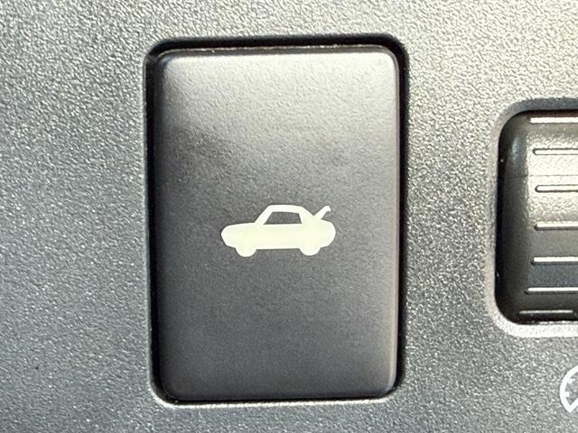 ８６ ＧＴ　後期型　モデリスタエアロ　ｂｒｅｍｂｏ製ブレーキセット　ＴＲＤ４本出しマフラー　禁煙車　純正ナビ　バックカメラ　フルセグ　オートクルーズコントロール　ＥＴＣ　ＬＥＤヘッドライト　６速マニュアル車（45枚目）