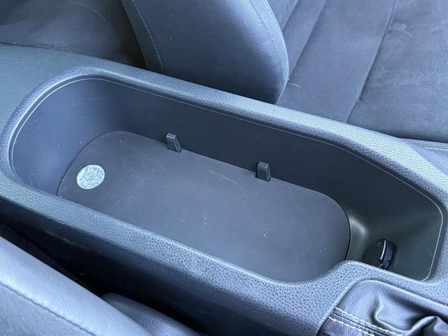 ８６ ＧＴ　後期型　モデリスタエアロ　ｂｒｅｍｂｏ製ブレーキセット　ＴＲＤ４本出しマフラー　禁煙車　純正ナビ　バックカメラ　フルセグ　オートクルーズコントロール　ＥＴＣ　ＬＥＤヘッドライト　６速マニュアル車（51枚目）