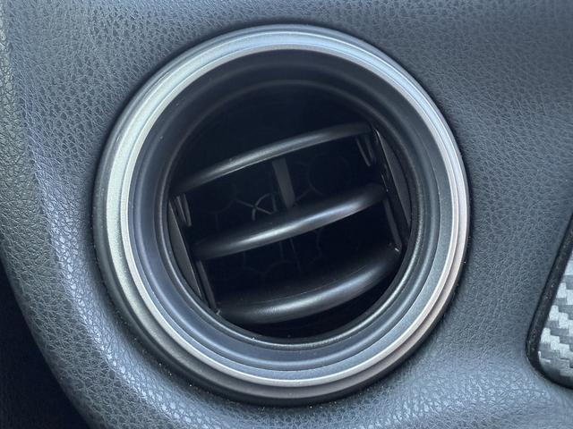 ８６ ＧＴ　後期型　モデリスタエアロ　ｂｒｅｍｂｏ製ブレーキセット　ＴＲＤ４本出しマフラー　禁煙車　純正ナビ　バックカメラ　フルセグ　オートクルーズコントロール　ＥＴＣ　ＬＥＤヘッドライト　６速マニュアル車（66枚目）