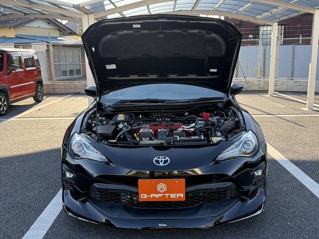 ８６ ＧＴ　後期型　モデリスタエアロ　ｂｒｅｍｂｏ製ブレーキセット　ＴＲＤ４本出しマフラー　禁煙車　純正ナビ　バックカメラ　フルセグ　オートクルーズコントロール　ＥＴＣ　ＬＥＤヘッドライト　６速マニュアル車（68枚目）