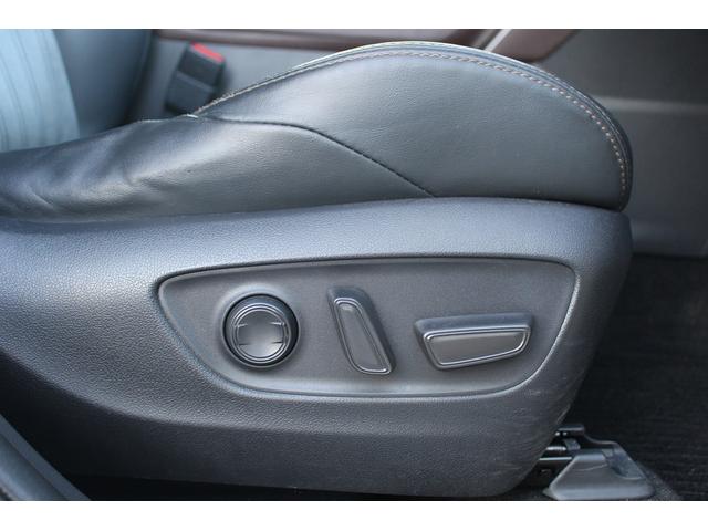 ハリアーハイブリッド Ｚ　禁煙車　パノラミックビューモニター　フルモデリスタエアロ　純正１２．３インチナビ　ＪＢＬサウンド　電動リアゲート　デジタルインナーミラー　衝突軽減ブレーキ　アダクティブクルーズ　レーンキープアシスト（7枚目）