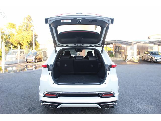 ハリアーハイブリッド Ｚ　禁煙車　パノラミックビューモニター　フルモデリスタエアロ　純正１２．３インチナビ　ＪＢＬサウンド　電動リアゲート　デジタルインナーミラー　衝突軽減ブレーキ　アダクティブクルーズ　レーンキープアシスト（39枚目）