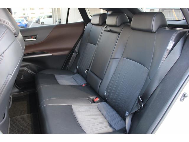 ハリアーハイブリッド Ｚ　禁煙車　パノラミックビューモニター　フルモデリスタエアロ　純正１２．３インチナビ　ＪＢＬサウンド　電動リアゲート　デジタルインナーミラー　衝突軽減ブレーキ　アダクティブクルーズ　レーンキープアシスト（47枚目）