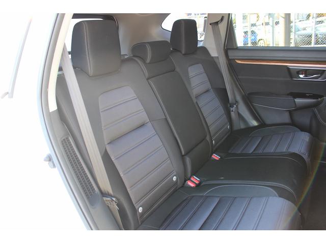 ＣＲ－Ｖハイブリッド ＥＸ　禁煙車　純正ナビ　フルセグ　バックカメラ　レーダークルーズ　衝突軽減ブレーキシステム　シートヒーター付きパワーシート　ブラインドスポットモニター　運転支援　ＵＳＢ端子　ＬＥＤヘッドライト　ＥＴＣ（28枚目）