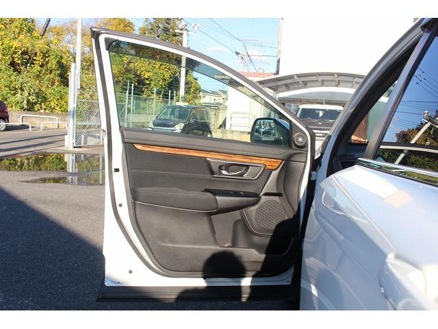ＣＲ－Ｖハイブリッド ＥＸ　禁煙車　純正ナビ　フルセグ　バックカメラ　レーダークルーズ　衝突軽減ブレーキシステム　シートヒーター付きパワーシート　ブラインドスポットモニター　運転支援　ＵＳＢ端子　ＬＥＤヘッドライト　ＥＴＣ（74枚目）