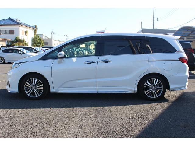 オデッセイハイブリッド ハイブリッドアブソルート・ＥＸホンダセンシング　中期型　禁煙車　純正９インチナビ　純正１１インチ後席モニター　アラウンドヴューモニター　ブラインドスポットモニター　ヒーター付きパワーシート　コーナーセンサー　駐車支援システム　両側電動スライド（9枚目）