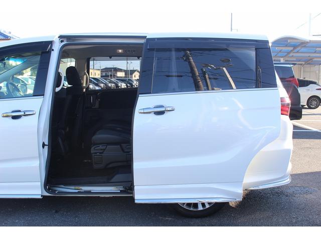 オデッセイハイブリッド ハイブリッドアブソルート・ＥＸホンダセンシング　中期型　禁煙車　純正９インチナビ　純正１１インチ後席モニター　アラウンドヴューモニター　ブラインドスポットモニター　ヒーター付きパワーシート　コーナーセンサー　駐車支援システム　両側電動スライド（28枚目）