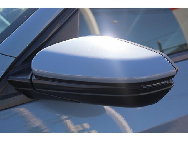 シビック ハッチバック　禁煙車　サンルーフ　ＯＰ本革シート　純正ナビ　フルセグ　バックカメラ　パワーシート　衝突軽減ブレーキシステム　アダクティブクルーズ　ブレーキホールド　パドルシフト　シートヒーター　スポーツアルミペダル（16枚目）